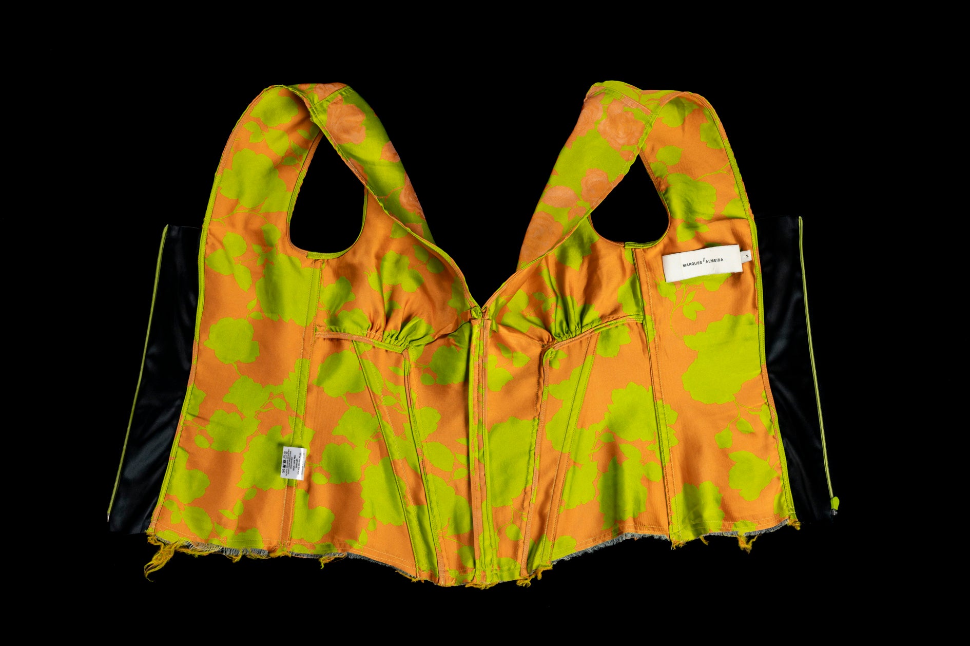 AP_002_TOP_03