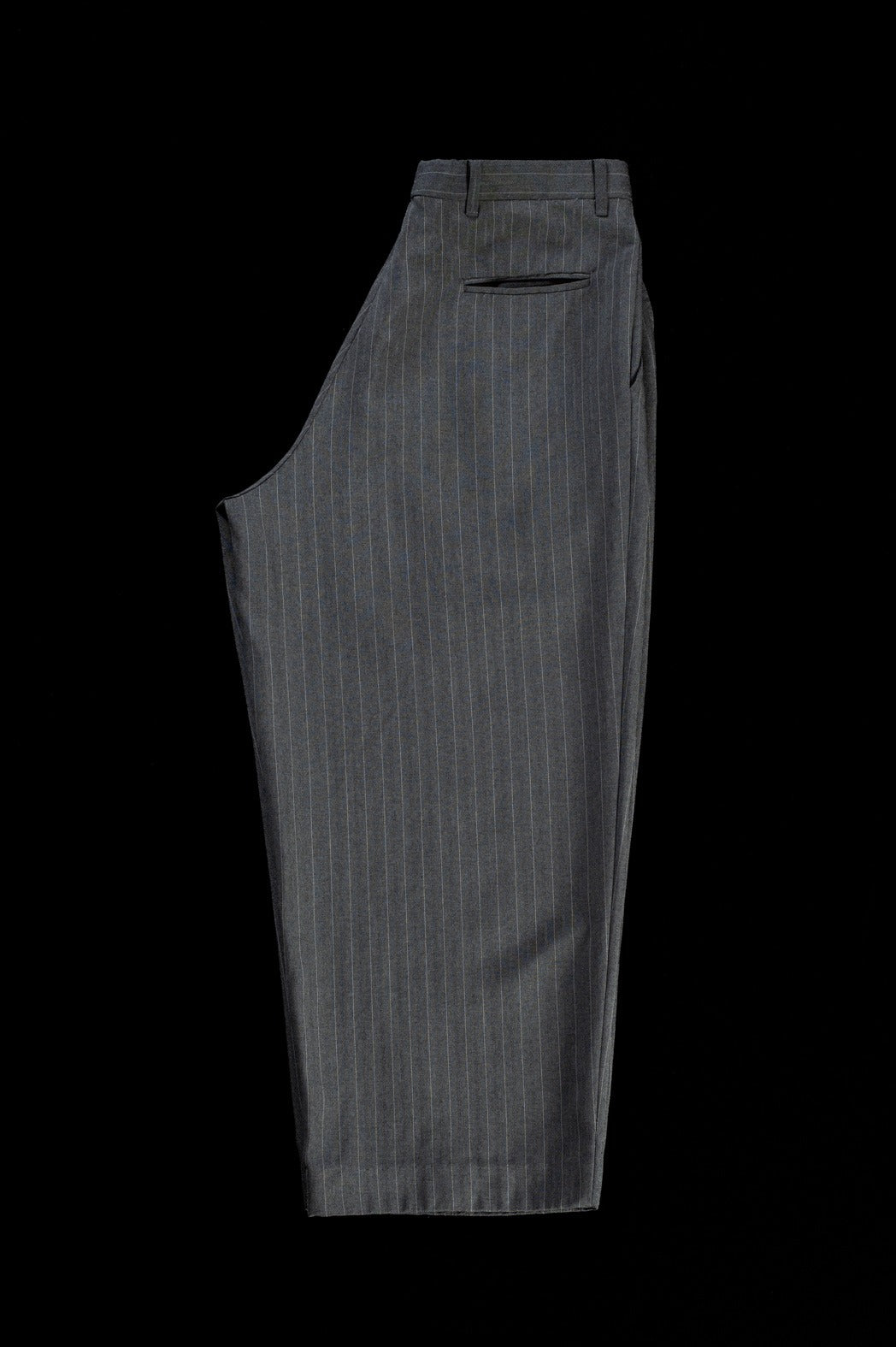 AP_001_SUIT02