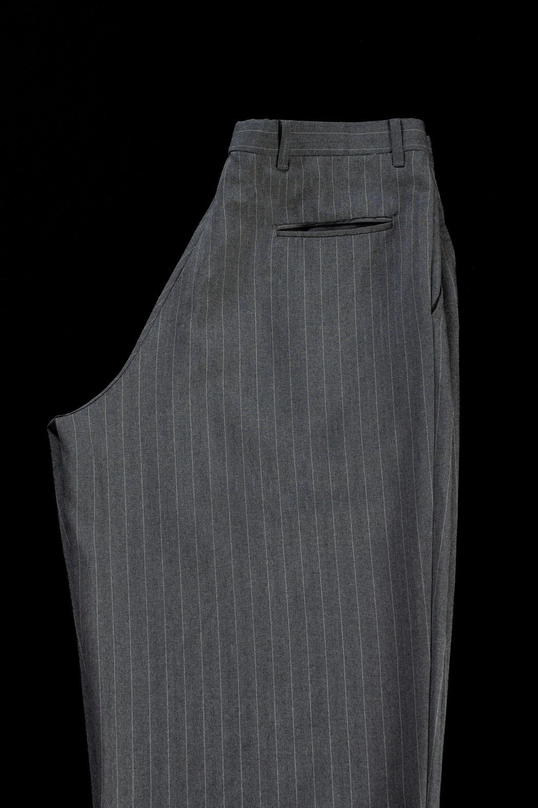 AP_001_SUIT02